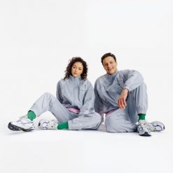 Bluza dresowa unisex Yestalgia. Szare bluzy damskie Decathlon, s, bez wzorów, z dresówki, klasyczne, bez ramiączek, bez kaptura. Za 159.99 zł.