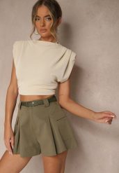 Zielone Szorty High Waist z Kieszeniami Typu Cargo Aloviane. Zielone szorty damskie Renee, z aplikacjami, eleganckie, z podwyższonym stanem. Za 74.99 zł.