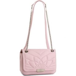 Torebka FURLA - Deliziosa 962290 B BQC8 2Q0 Camelia e. Czerwone torebki do ręki damskie Furla, bez wzorów, ze skóry, bez dodatków. W wyprzedaży za 809.00 zł.