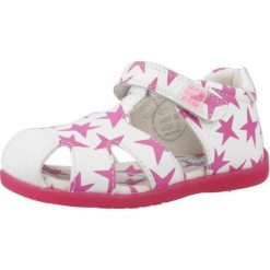 Sandały AGATHA RUIZ DE LA PRADA 242902A Biały. Białe sandały damskie Agatha Ruiz de la Prada, bez wzorów, ze skóry, bez obcasa, bez zapięcia. Za 183.99 zł.