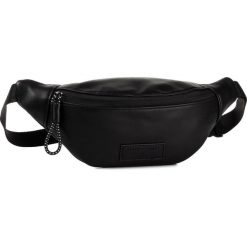 Saszetka nerka KENDALL + KYLIE - HBKK-119-1023-26 Black. Czarne saszetki i nerki męskie KENDALL + KYLIE, bez wzorów, ze skóry ekologicznej. Za 129.00 zł.