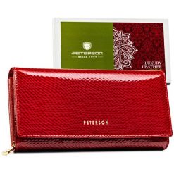 Skórzany, czerwony portfel damski ze wzorem imitującym gadzią skórę, zamykany na zatrzask PTN 42106-DSL Peterson. Czerwone portfele damskie Peterson, ze skóry. Za 149.99 zł.