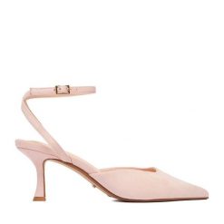 Czółenka DeeZee. Czerwone czółenka damskie DeeZee, bez wzorów, bez obcasa, bez zapięcia. Za 129.99 zł.