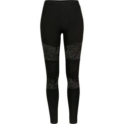 Legginsy damskie miejskie klasyczne wstawki z koronki gt. Czarne legginsy damskie Urban Classics, bez wzorów, z bawełny. Za 127.20 zł.