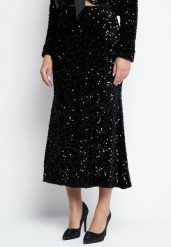 Czarna Koktajlowa Spódnica Ozdobiona Cekinami i Gumką w Pasie Beriyana. Czarne spódnice damskie Born2be, na co dzień, m, bez wzorów, eleganckie, maxi, proste. Za 149.99 zł.
