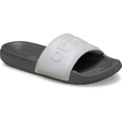 Klapki Dla Dorosłych Crocs All Day Slide. Niebieskie klapki męskie Crocs, bez wzorów, z materiału, bez zapięcia. Za 139.99 zł.