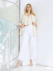 Białe jeansy wide leg - biały. Białe jeansy damskie Sinsay, bez wzorów, z bawełny. Za 55.99 zł.