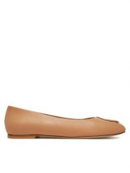 Aigner Baleriny Madeleine 2A 1251300 Brązowy. Brązowe balerinki damskie Aigner, bez wzorów, ze skóry, bez obcasa, bez zapięcia. Za 799.99 zł.