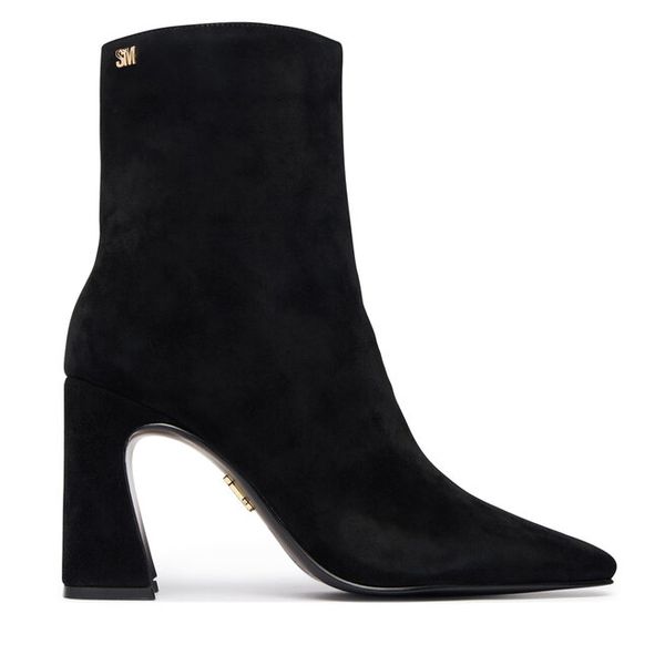 Botki Steve Madden. Czarne botki damskie Steve Madden, bez wzorów, bez obcasa, na słupku, bez zapięcia. Za 769.99 zł.