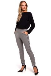 Szare Dzianinowe Spodnie z Lampasem i Ściągaczami. Szare spodnie dresowe damskie MOE, bez wzorów, z bawełny. Za 229.90 zł.