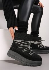 Czarne Niezapinane Śniegowce na Niskiej Platformie z Futerkiem i Sznurowaniem Avalisande. Czarne śniegowce damskie Renee, z futra, bez zapięcia. Za 64.99 zł.