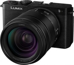Panasonic Lumix S9 Jet Black 28-200 F/4.0-7.1. Aparaty bezlusterkowce PANASONIC. Za 9,999.00 zł.