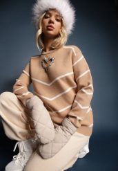 Beżowy Sweter z Wiskozą w Paski Ozdobiony Wycięciem w Kształcie Serca z Cyrkoniami Temireli. Brązowe swetry nierozpinane damskie Renee, m, bez wzorów, z wiskozy, casualowe, bez kołnierzyka, bez ramiączek. Za 84.99 zł.