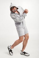 Szorty męskie DSQUARED2. Szorty męskie Dsquared2, bez wzorów. W wyprzedaży za 1,719.20 zł.