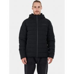 Kurtka Przejściowa Dla Mężczyzn Fundango Hubble. Czarne kurtki męskie FUNDANGO, m, bez wzorów, z materiału, sportowe, bez kaptura. Za 379.90 zł.