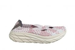 Półbuty Rock Estel Deep Pink White Silver 032035, Różowy, Materiał - 38. Czerwone obuwie sportowe damskie Rock Spring, na lato, bez wzorów, z materiału, rockowe, bez obcasa, bez zapięcia. W wyprzedaży za 134.10 zł.