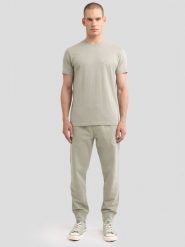 Koszulka męska z niewielkim nadrukiem na piersi zielona Orpion 300. Zielone t-shirty męskie BIG STAR, l, z aplikacjami, z bawełny, bez kołnierzyka, bez ramiączek. W wyprzedaży za 39.99 zł.