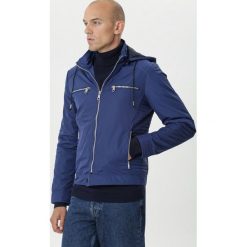 Ciemnoniebieska Kurtka Morphett. Niebieskie kurtki męskie Born2be, l, bez wzorów. Za 129.99 zł.