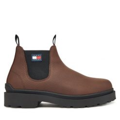Sztyblety Tommy Jeans. Brązowe botki męskie Tommy Jeans, bez wzorów, z jeansu, bez obcasa, bez zapięcia. Za 599.99 zł.