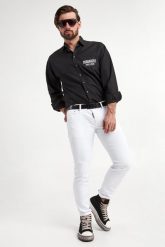 Jeansy męskie Sexy Dean DSQUARED2. Jeansy męskie Dsquared2, z jeansu. W wyprzedaży za 1,499.25 zł.