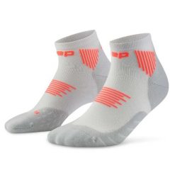 Męskie skarpety kompresyjne do biegania sportowe za kostkę Core Run CEP. Szare skarpety męskie CEP, bez wzorów, z elastanu. Za 74.00 zł.