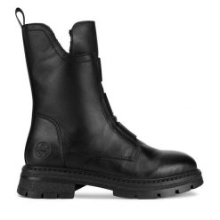 Botki Rieker. Czarne botki damskie Rieker, bez wzorów, bez obcasa, na płaskiej podeszwie, bez zapięcia. Za 449.99 zł.