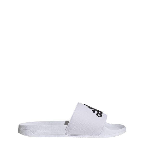 Klapki męskie basenowe Adidas ADILETTE. Białe klapki męskie Adidas, bez wzorów, z materiału, bez zapięcia. Za 109.00 zł.