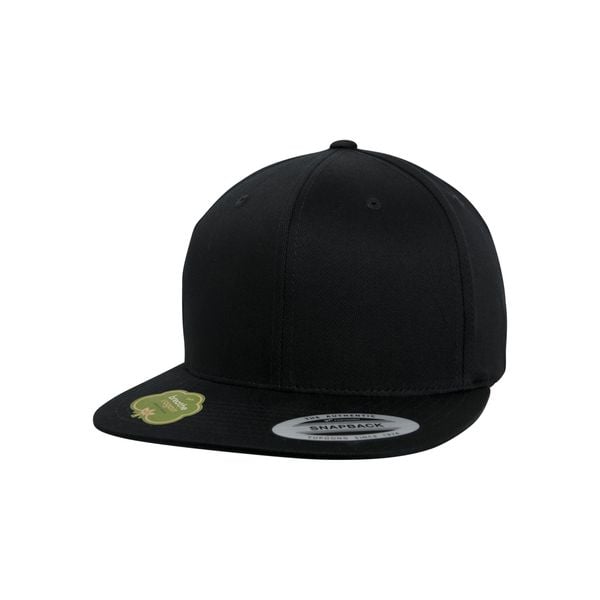 Czapka Flexfit organic cotton. Czarne czapki damskie FLEXFIT, bez wzorów, z bawełny. Za 120.00 zł.