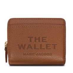 Portfel Marc Jacobs. Brązowe portfele damskie Marc Jacobs. Za 799.99 zł.