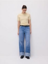 Jeansy straight - niebieski. Niebieskie jeansy damskie Reserved, bez wzorów, z bawełny. Za 199.99 zł.