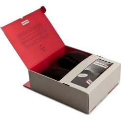 Skarpety Wysokie Unisex HUNTER - Boot Socks UAS3000AAA YI 0614 BLK. Czarne skarpetki damskie Hunter, bez wzorów, z materiału. Za 119.00 zł.