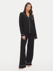 Guess Piżama Carlyn O4BX07 KCIN2 Czarny Regular Fit. Czarne piżamy damskie Guess, z aplikacjami, bez ramiączek. Za 259.99 zł.