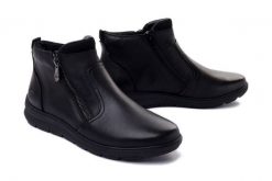 RIEKER Z0060-00 black, botki damskie. Czarne botki damskie Rieker, na zimę, bez wzorów, bez obcasa, bez zapięcia. Za 399.90 zł.