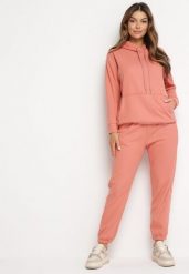 Różowy Bawełniany Komplet Dresowy z Bluzą i Spodniami Zansira. Czerwone bluzy damskie Born2be, l, bez wzorów, z bawełny, bez ramiączek, z kapturem. Za 89.99 zł.