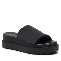 Klapki Bata. Czarne klapki damskie Bata, bez wzorów, bez obcasa, bez zapięcia. Za 179.99 zł.
