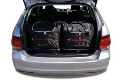 Torby Do Bagażnika Vw Golf Variant 2008-2016 5Szt Kjust. Czarne swetry męskie KJUST, s, bez wzorów, z kauczuku, sportowe, z asymetrycznym kołnierzem, bez ramiączek. Za 1,529.00 zł.
