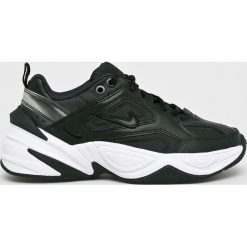 Nike Sportswear - Buty M2K Tekno. Białe obuwie sportowe damskie Nike Sportswear, bez wzorów, z gumy, z okrągłym noskiem, bez zapięcia. Za 419.90 zł.