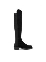 Stuart Weitzman Muszkieterki 5050 Bold Boot SG654 Czarny. Czarne kozaki damskie Stuart Weitzman, bez wzorów, ze skóry, bez obcasa, na płaskiej podeszwie, bez zapięcia. Za 3,629.00 zł.