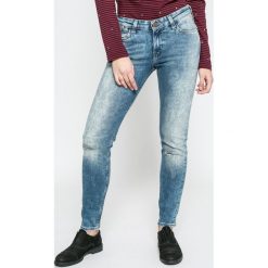 Lee - Jeansy Scarlett Selvage Eastside. Niebieskie jeansy damskie Lee, bez wzorów, z bawełny. W wyprzedaży za 219.90 zł.
