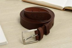 Beltimore skórzany licowy wąski pasek męski brązowy A79 : Kolory - brązowy, beżowy, Rozmiar pasków - r.85-100 cm. Brązowe paski męskie . Za 57.90 zł.