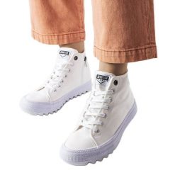 Białe trampki za kostkę Big Star FF274241. Białe trampki i tenisówki damskie bez wzorów, z tkaniny, za kostkę, bez zapięcia. Za 158.90 zł.