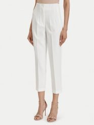 ACCESS FASHION Spodnie materiałowe 63-5132-135 Biały Regular Fit. Białe spodnie materiałowe damskie ACCESS FASHION, bez wzorów, z materiału. Za 449.99 zł.