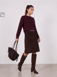 Sweter z ażurowymi rękawami, z domieszką wełny - bordowy. Czerwone swetry nierozpinane damskie Sinsay, l, w ażurowe wzory, z wełny, bez kołnierzyka, bez ramiączek. Za 49.99 zł.