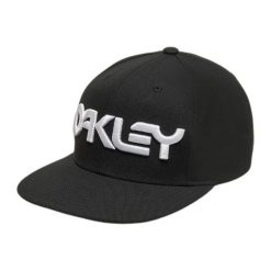 Czapka typu snapback Oakley Mark III. Czarne czapki damskie Oakley, bez wzorów. Za 191.50 zł.