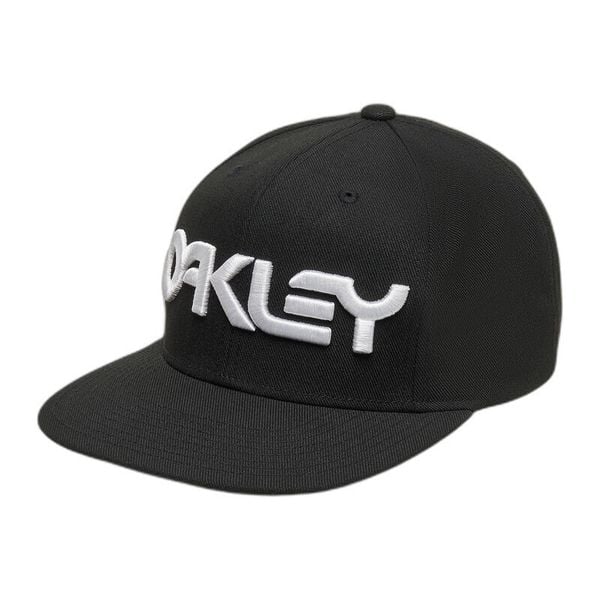 Czapka typu snapback Oakley Mark III. Czarne czapki damskie Oakley, bez wzorów. Za 191.50 zł.