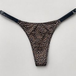 Majtki z ozdobną gumką podkreślające sylwetkę Magga. Białe majtki damskie Intica. Za 79.00 zł.