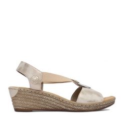 Sandały Rieker. Brązowe sandały damskie Rieker, bez wzorów, bez obcasa, na koturnie, bez zapięcia. Za 299.99 zł.