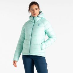 Kurtka turystyczna damska Mountain Series pikowana. Niebieskie kurtki sportowe damskie Dare 2B, bez wzorów, z poliamidu, bez ramiączek, bez kaptura, trekkingowe. W wyprzedaży za 349.99 zł.