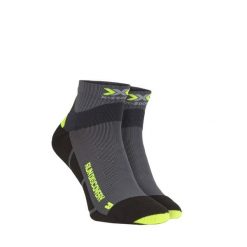 Skarpety biegowe X-Socks Run Discovery 4.0. Czarne skarpetki damskie X-Socks, bez wzorów. Za 90.00 zł.