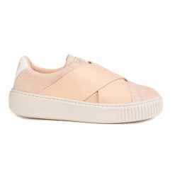 PUMA Platform X Wns ZLN 0487 — zamszowe trampki łososiowe. Czerwone trampki i tenisówki damskie Puma, bez wzorów, z zamszu, bez zapięcia. Za 349.99 zł.